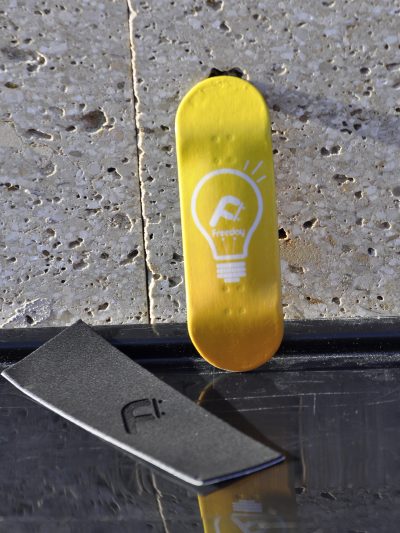 Freeday Shop Board 32mm "Yellow Lamp" 2015